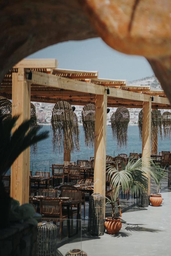 Barracuda 3* Sarandë